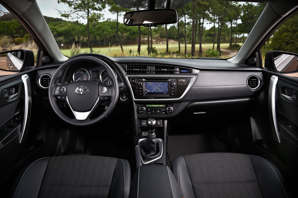 NeuvorstellungToyota Auris - Verwegene Optik, nerviger Sound