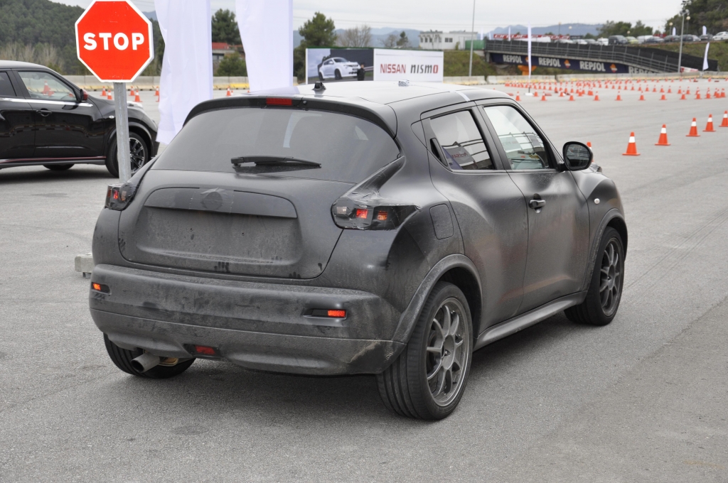 Nissan Juke Nismo: Volks-Racer mit 200 PS und Vollausstattung | Erste Abstimmungsfahrten mit dem Nissan Juke Nismo II: Die II. Generation soll deutlich nachgeschärft werden.