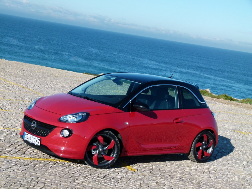 Opel Adam: Nach einer Woche 20.000 Bestellungen – Erfolgreicher Start und Auszeichnungen für neuen Kleinwagen