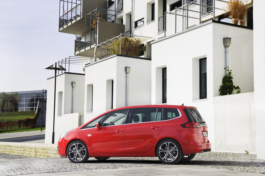 Opel Zafira Tourer mit 195-Diesel-PS