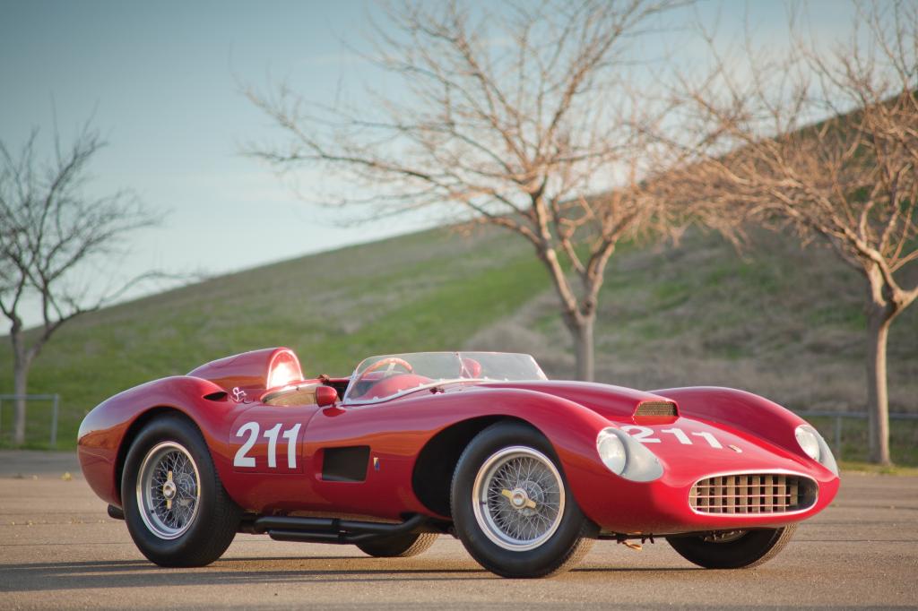 Platz 10: 1957 Ferrari 625 TRC Spider
