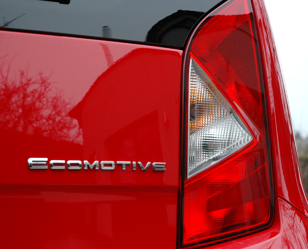 Seat Mii: Moderne Leuchteinheit hinten mit dem Schrifzug für eine spritsparendere Motorisierung. 