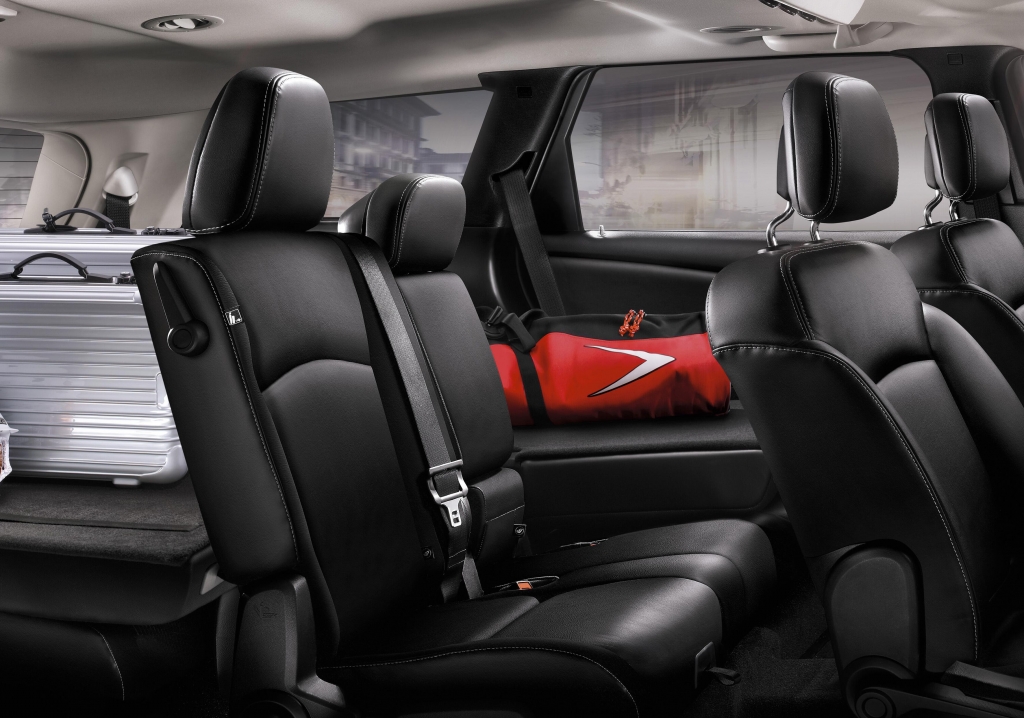 Test Fiat Freemont Lounge 2.0 AWD: Sieben Sitze serienmäßig