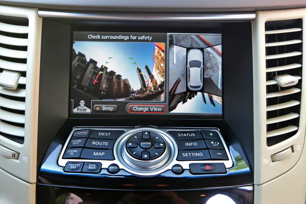Test: Infiniti FX 50 - Perfekt ist anders – langweilig auch