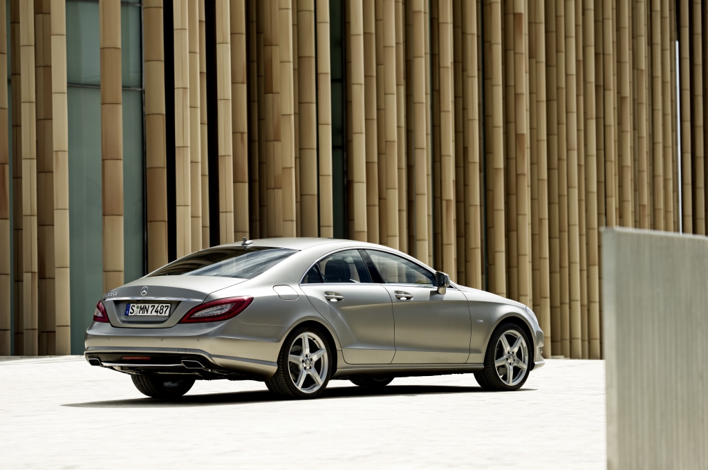 Test Mercedes-Benz CLS 350 CGI BlueEFFICIENCY: Der mit dem CLS spricht