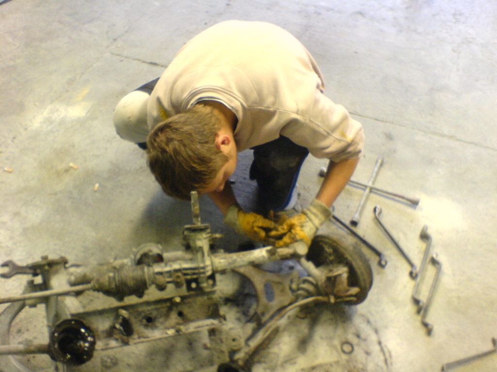 Tief, Tiefer, Trabant – Tuning im Osten