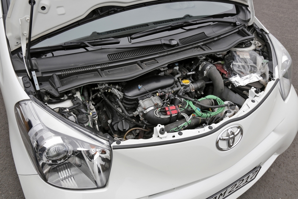 Toyota iQ-Sonderserien - Zwei wie Himmel und Hölle