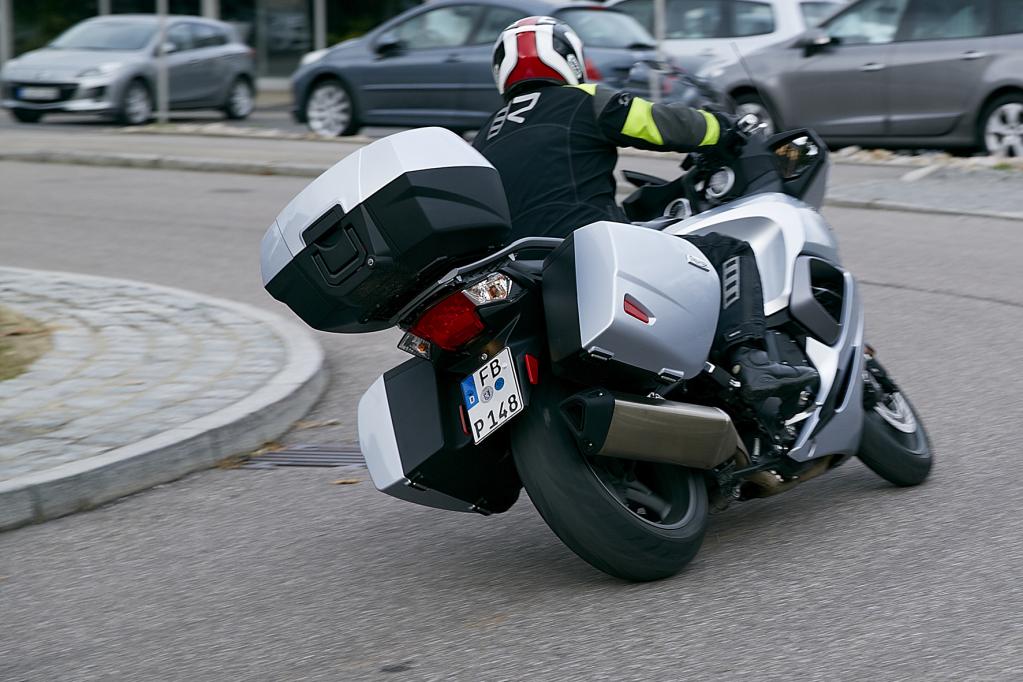Triumph Trophy SE: Schwer in Ordnung