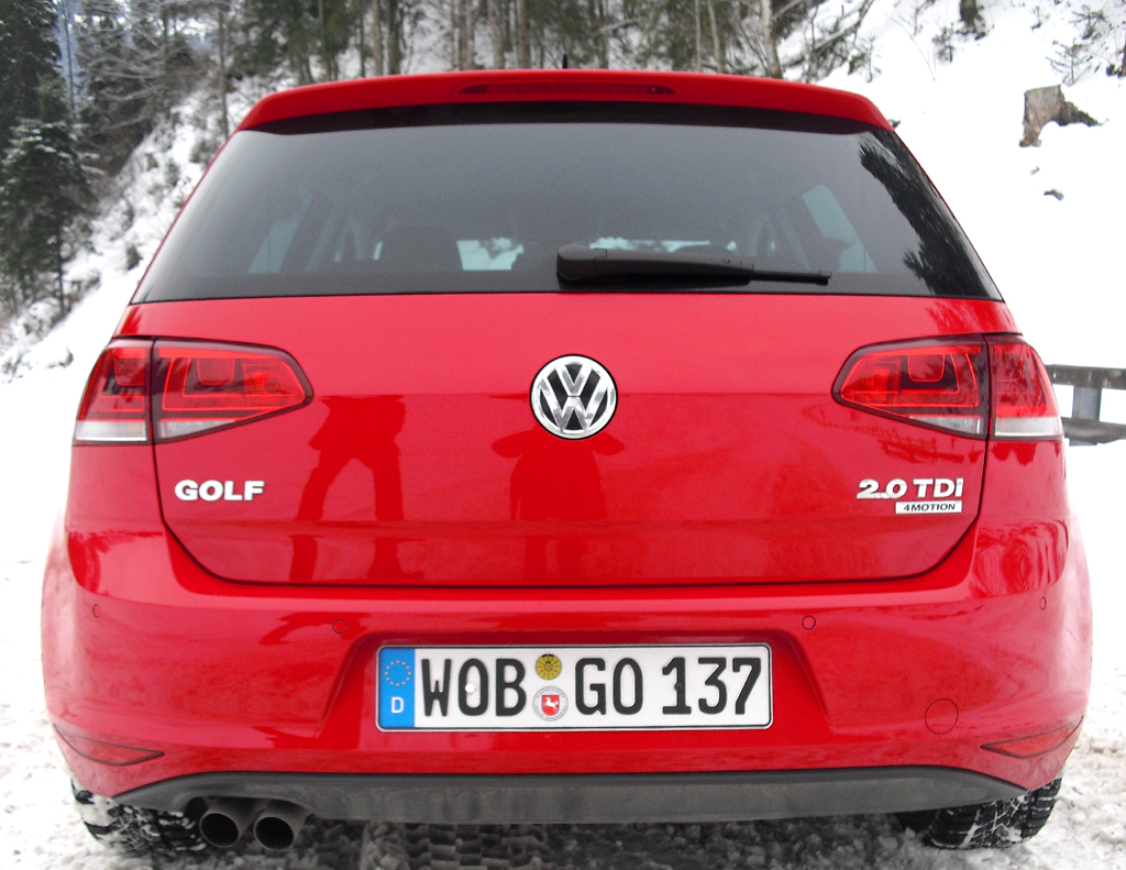 VW Golf 4Motion: Blick auf die Heckpartie. 