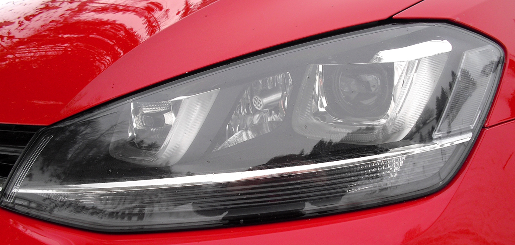 VW Golf 4Motion: Moderne Leuchteinheit vorn. 