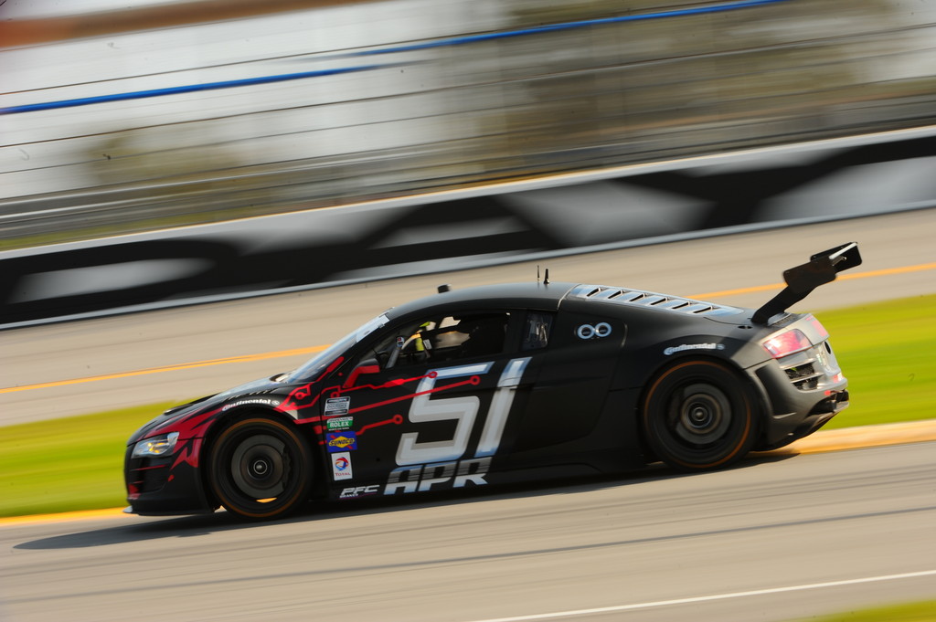 Vier Audi R8 Grand-Am in Daytona am Start