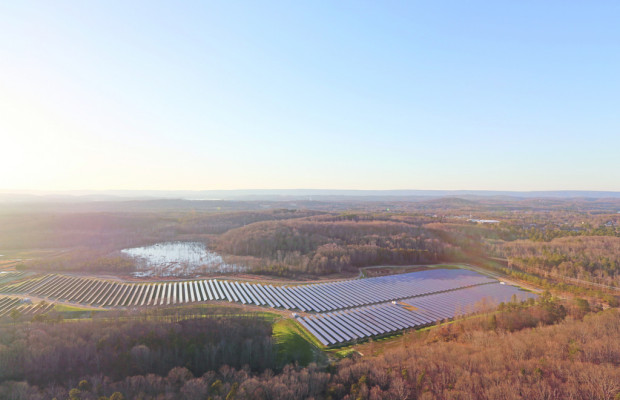 Volkswagen eröffnet Solarpark in den USA