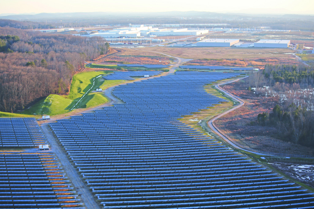 Volkswagen eröffnet Solarpark in den USA