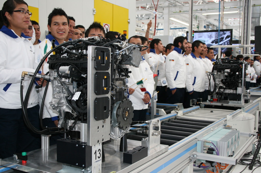Volkswagen eröffnet sein 100. Werk