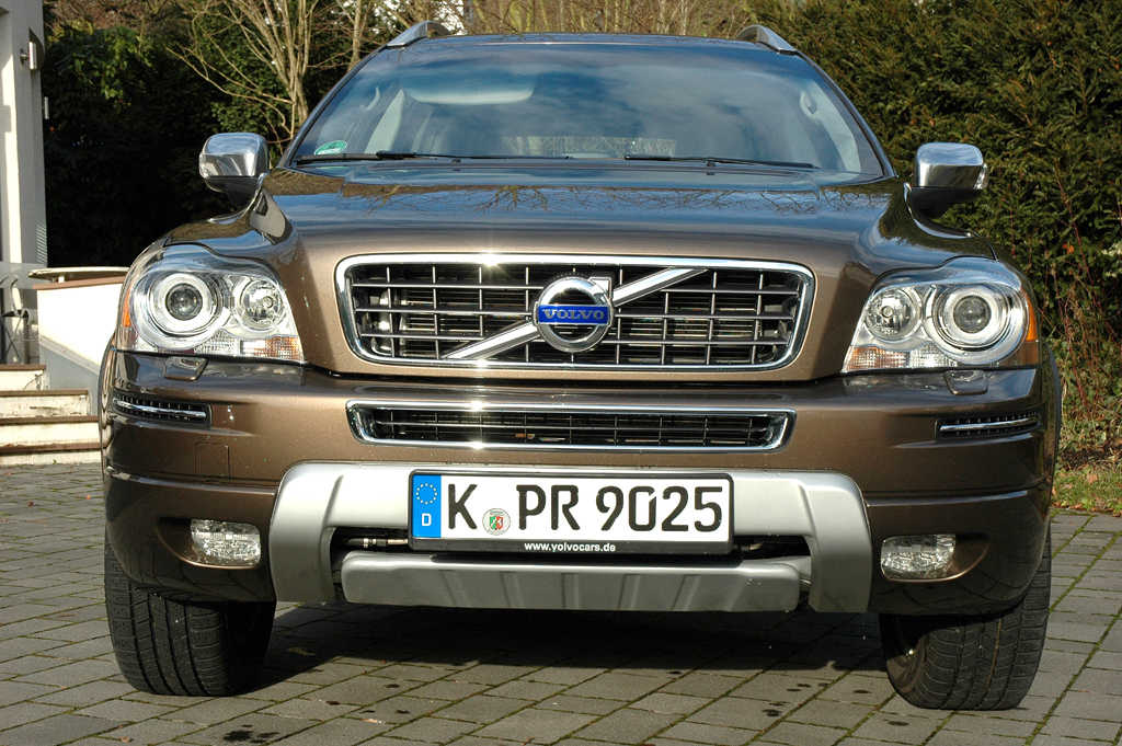 Volvo XC90: Blick auf die Frontpartie. 