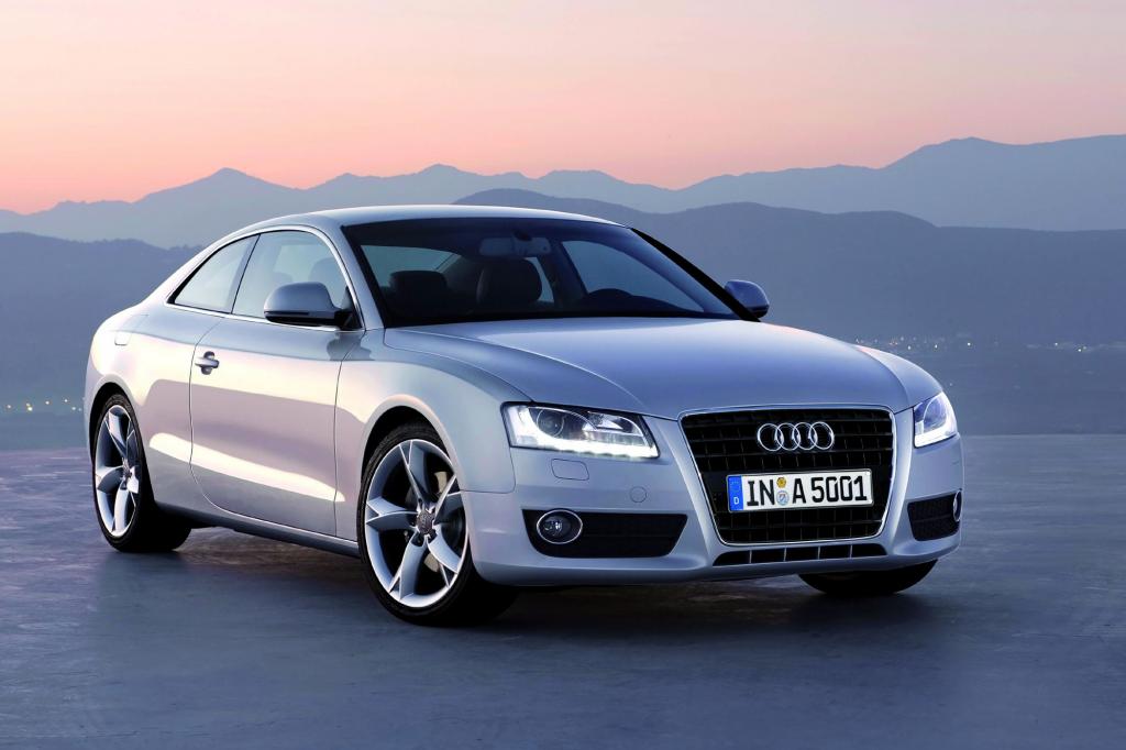 Zwischen A4 und A6 ist noch Platz, dachte sich anscheinend Audi und präsentierte 2007 das A5 Coupe