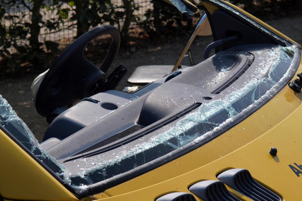 Ältere Autos vorteilhafter für Verunglückte