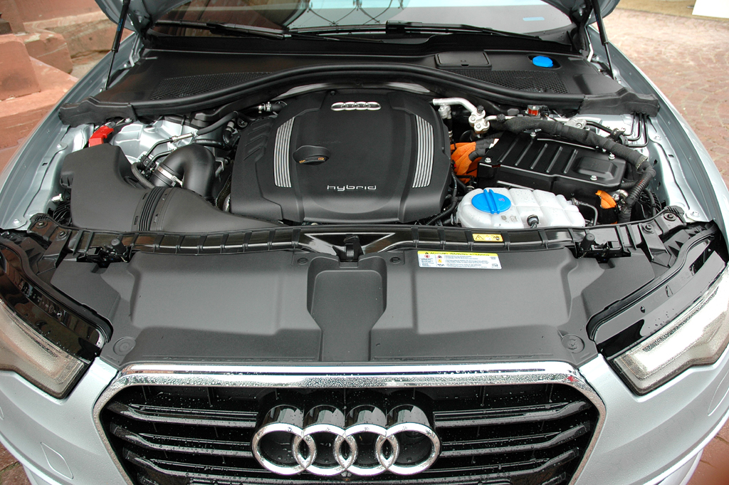 ... oder Modelle mit Hybridantrieb, hier beim Audi A6, liegen noch weit hinter herkömmlichen Benziner und Diesel mit Verbrennungsmotoren.