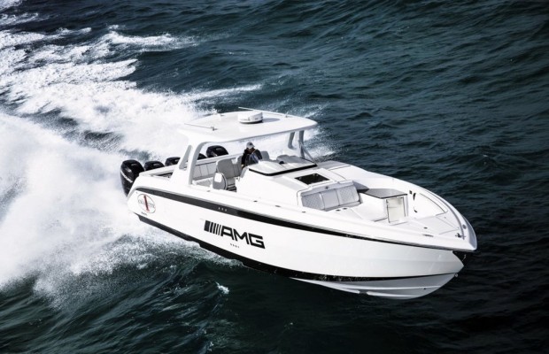 AMG-Joint-Venture mit 1750 PS auf dem Wasser