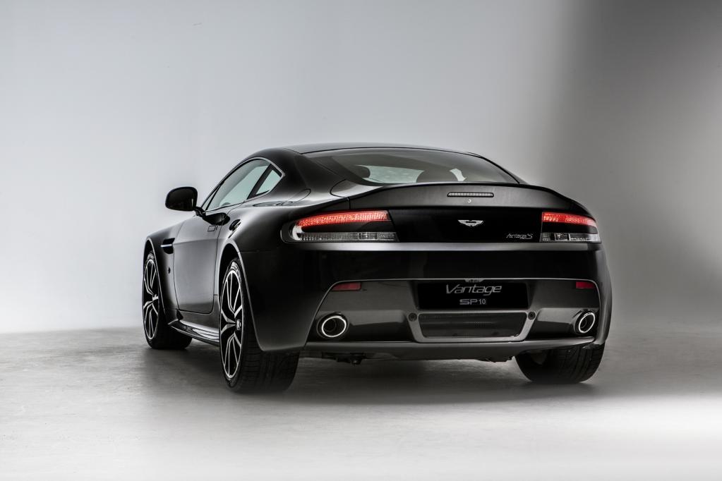 Aston Martin mit Vantage Sondermodell