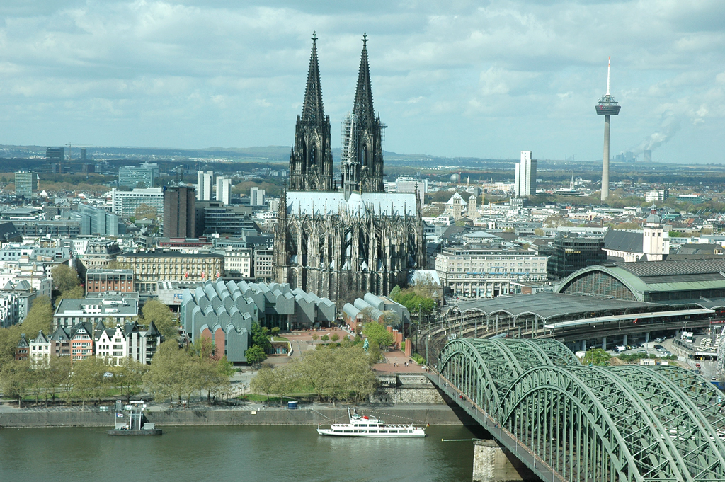 Auch Köln weist ziemlich viele festinstallierte Radaranlagen auf. 