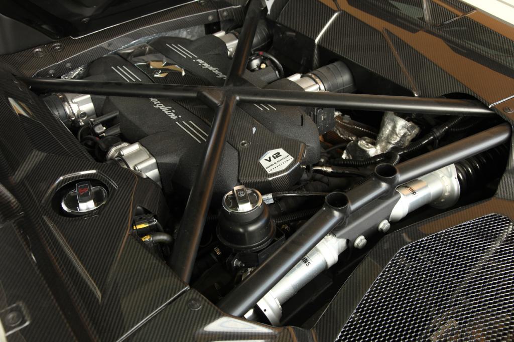 Das Herz: V12-Benziner, 6.498 ccm Hubraum, 515 kW/700 PS