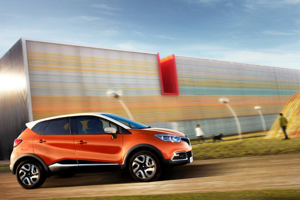 Der Renault Captur tritt als kompaktes Crossover-Modell mit SUV-Anmutung an.