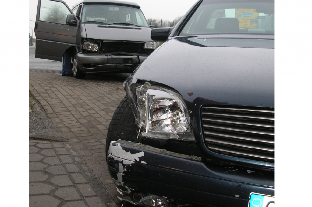 Entsorgung von Schrottautos - Verschenken kann teuer werden