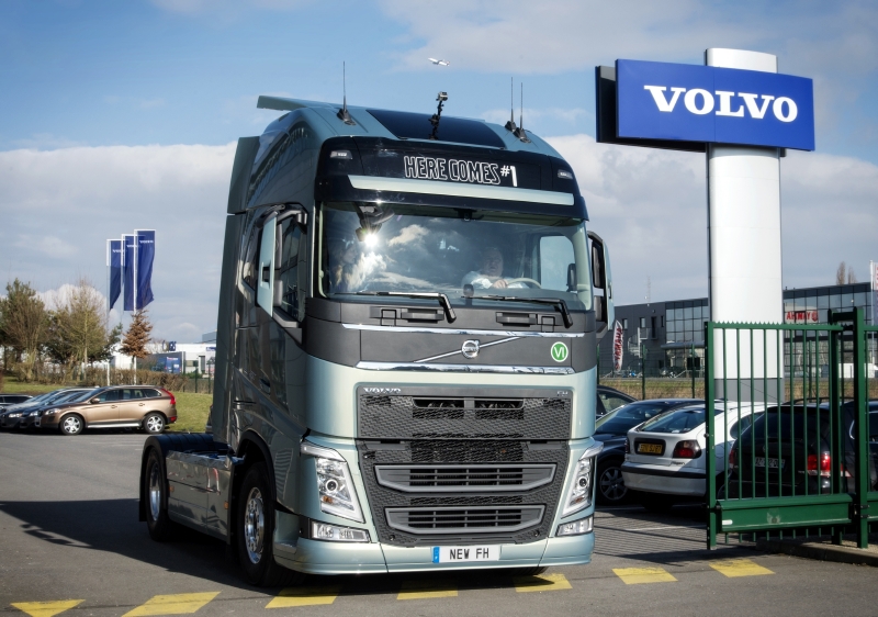 Erster neuer Volvo FH geht nach Frankreich