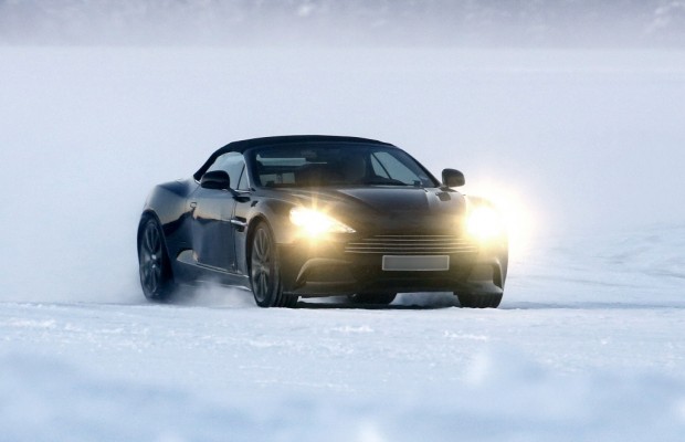 Erwischt: Erlkönig Aston Martin Vanquish Volante  - Nach oben offen