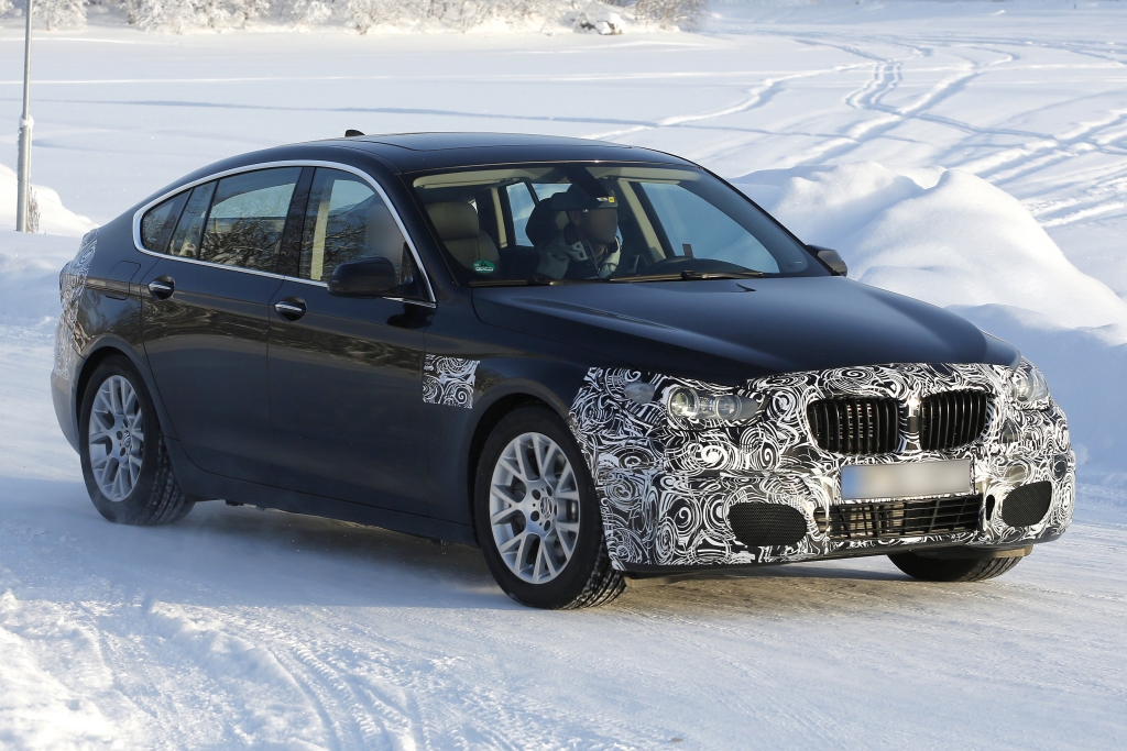 Erwischt: Erlkönig BMW 5er GT – Retusche am Raumschiff