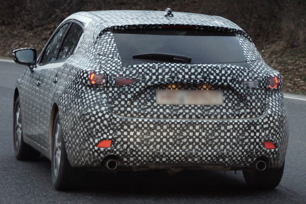 Erwischt: Erlkönig Mazda 3 – Mehr Kodo-Design
