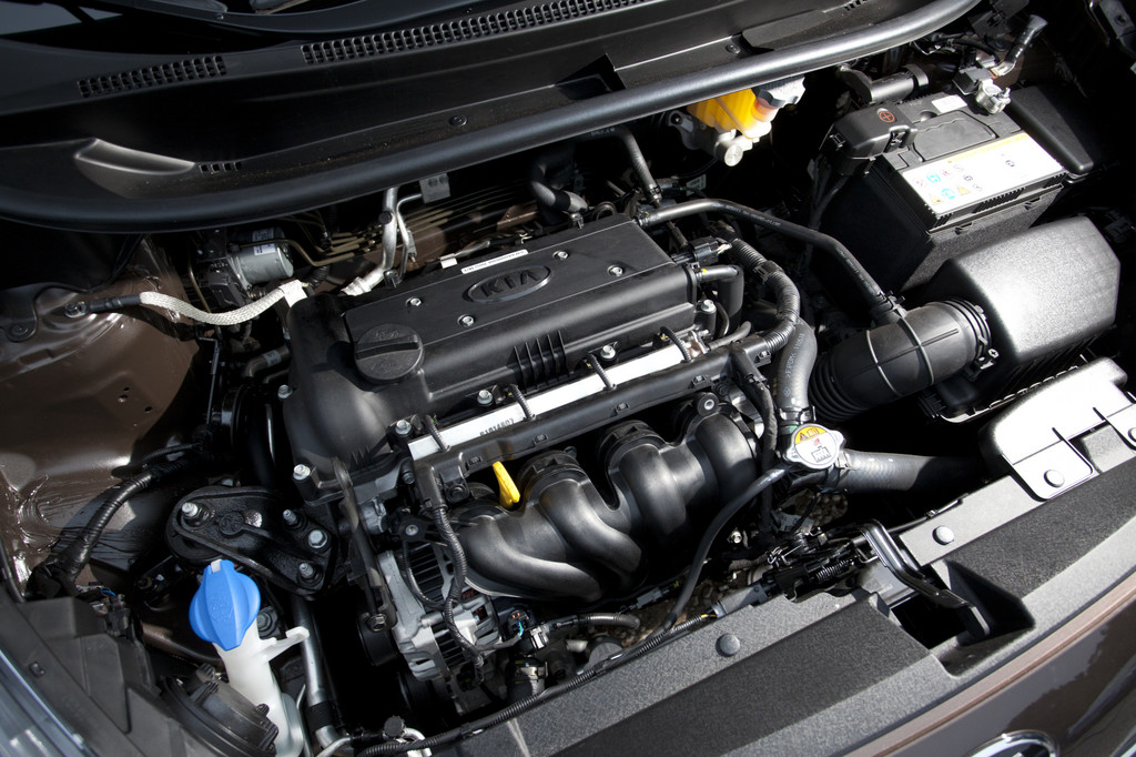 Fahrbericht Kia Rio 1.4 Edition 7: Schicke Schalter und etwas müder Motor