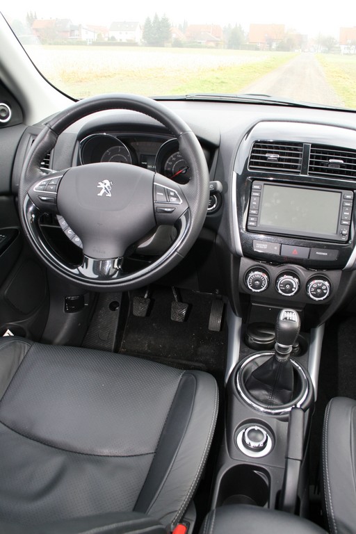 Fahrbericht Peugeot 4008 Allure HDi 150: Gute Gene