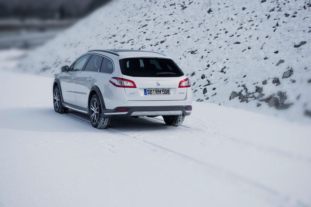 Fahrbericht Peugeot 508 RXH: Hier dieselt der Hybrid