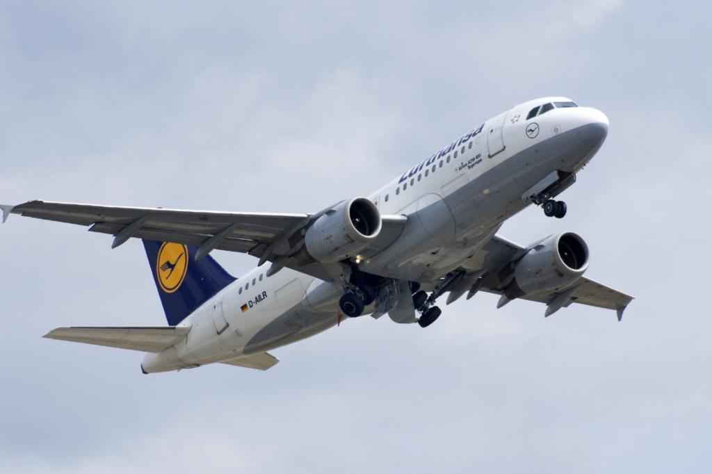 Flugreisen - Rekordhoch bei Passagieren