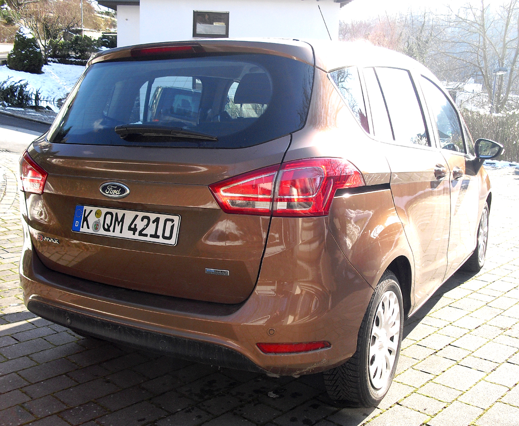 Ford B-Max: Blick auf die Heckpartie. 