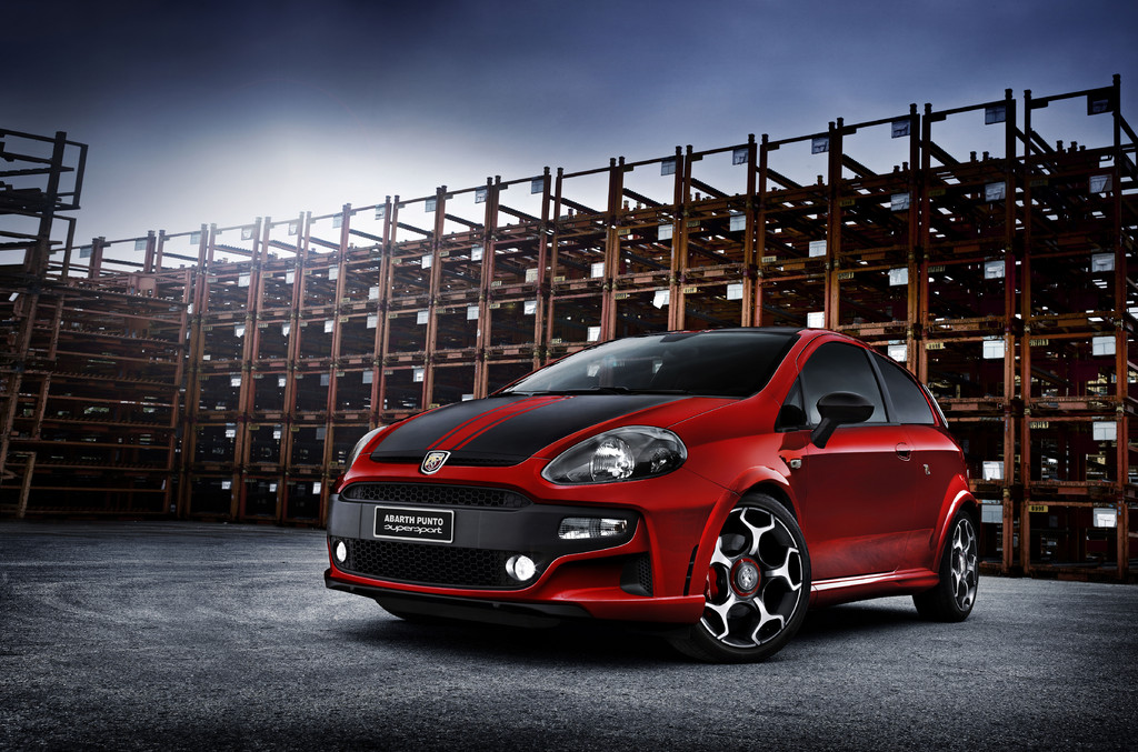 Genf 2013: Abarth bietet individuelle Fahrzeugkonfiguration