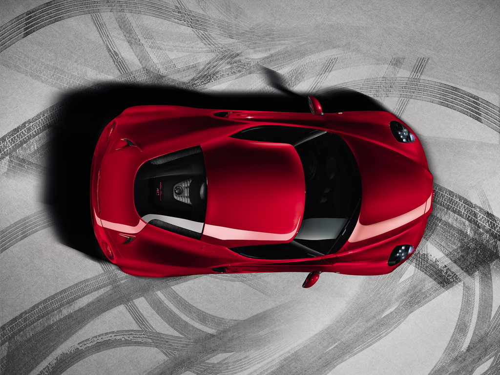 Genf 2013: Alfa Romeo feiert Premiere des 4C