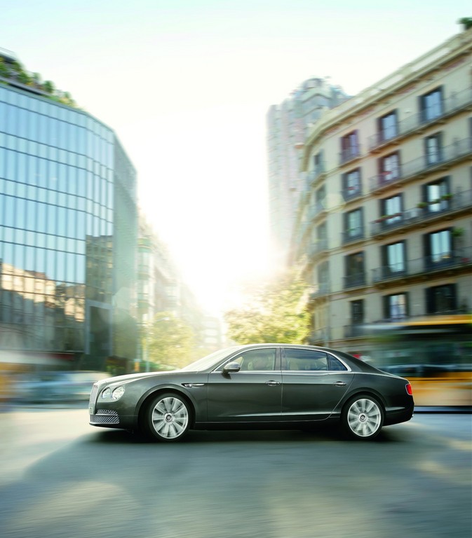 Genf 2013: Bentley Flying Spur – noch eine Spur schneller