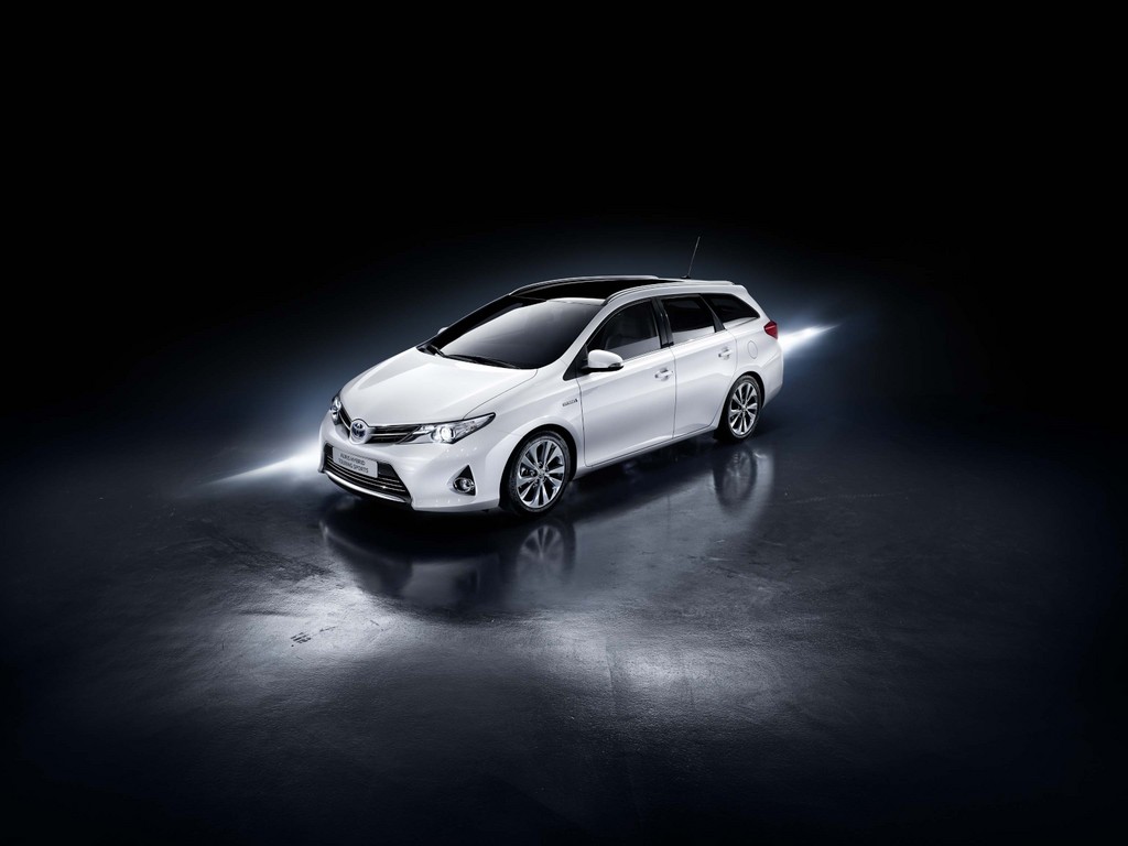 Genf 2013: Toyota Auris Touring Sports erster Vollhybrid-Kombi seiner Klasse