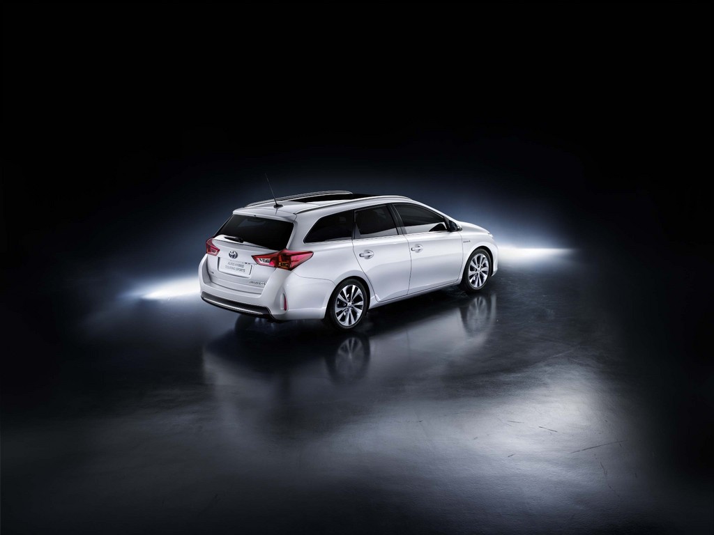 Genf 2013: Toyota Auris Touring Sports erster Vollhybrid-Kombi seiner Klasse
