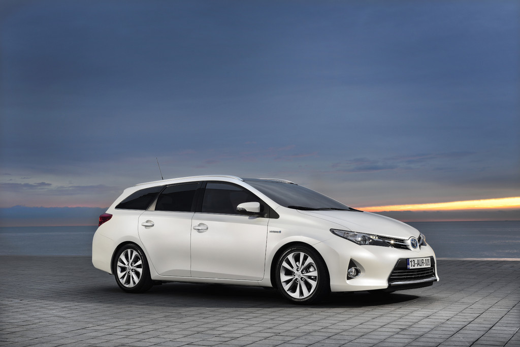 Genf 2013: Toyota Auris Touring Sports erster Vollhybrid-Kombi seiner Klasse