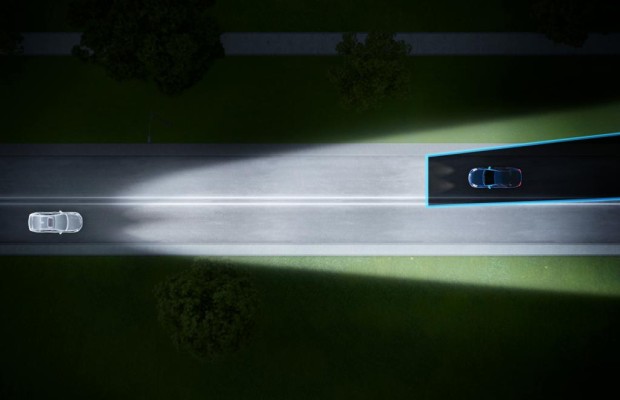 Im Volvo künftig immer mit Fernlicht fahren