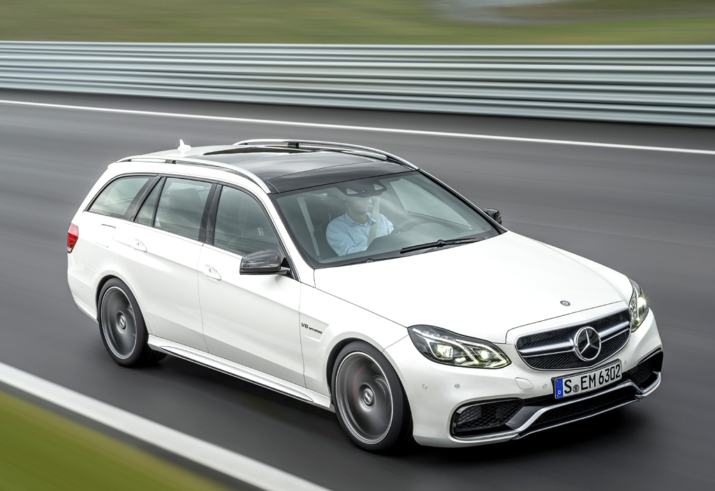 Mercedes E 63 AMG, hier als T-Modell genannter Kombi. 