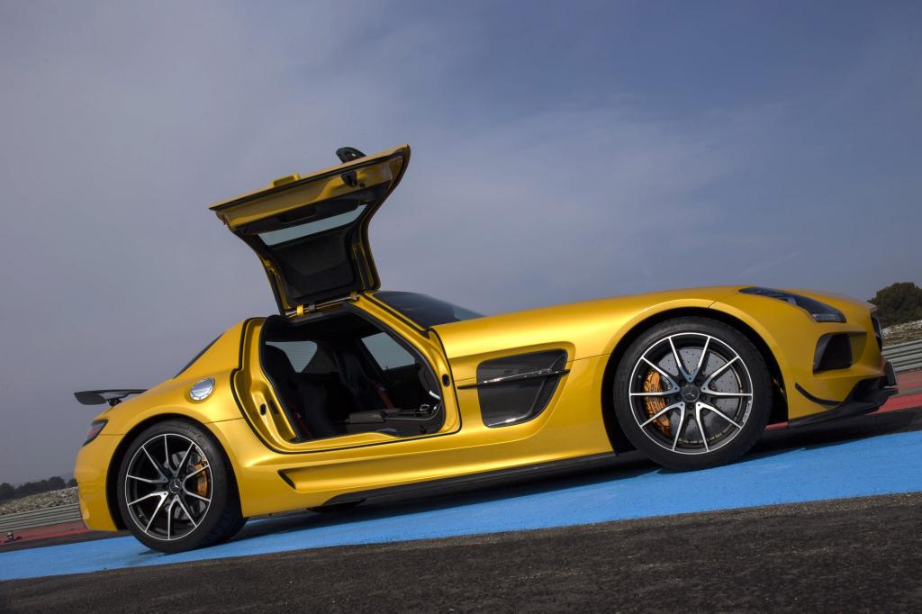 Mercedes SLS Black Series - Showstar mit schwarzer Seele