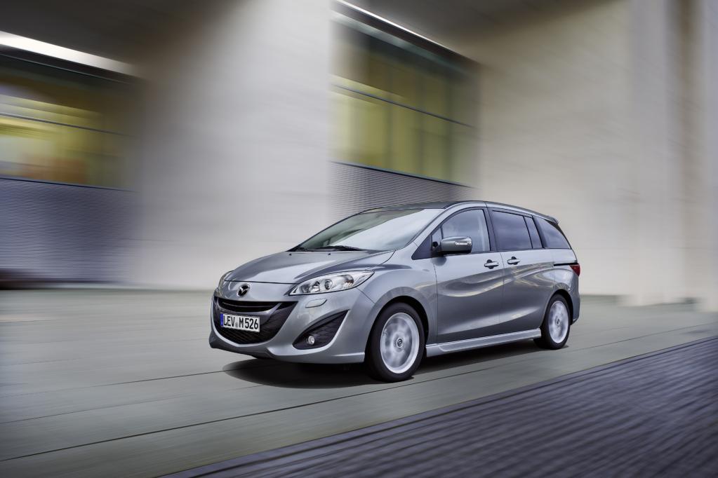 Mit aufgefrischter Optik und erweiterter Ausstattung ist der Mazda 5 ab sofort erhältlich. 
