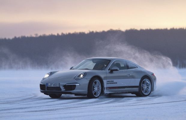 Mit dem Porsche 911 den Winter erfahren