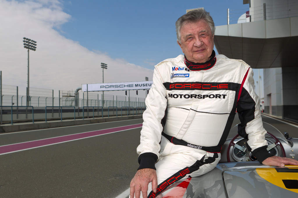 Motorsport-Legende Hans Herrmann wird 85 Jahre