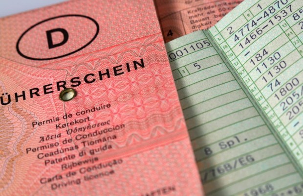 Neue Führerscheinregelung: Zurück zum alten Dokument